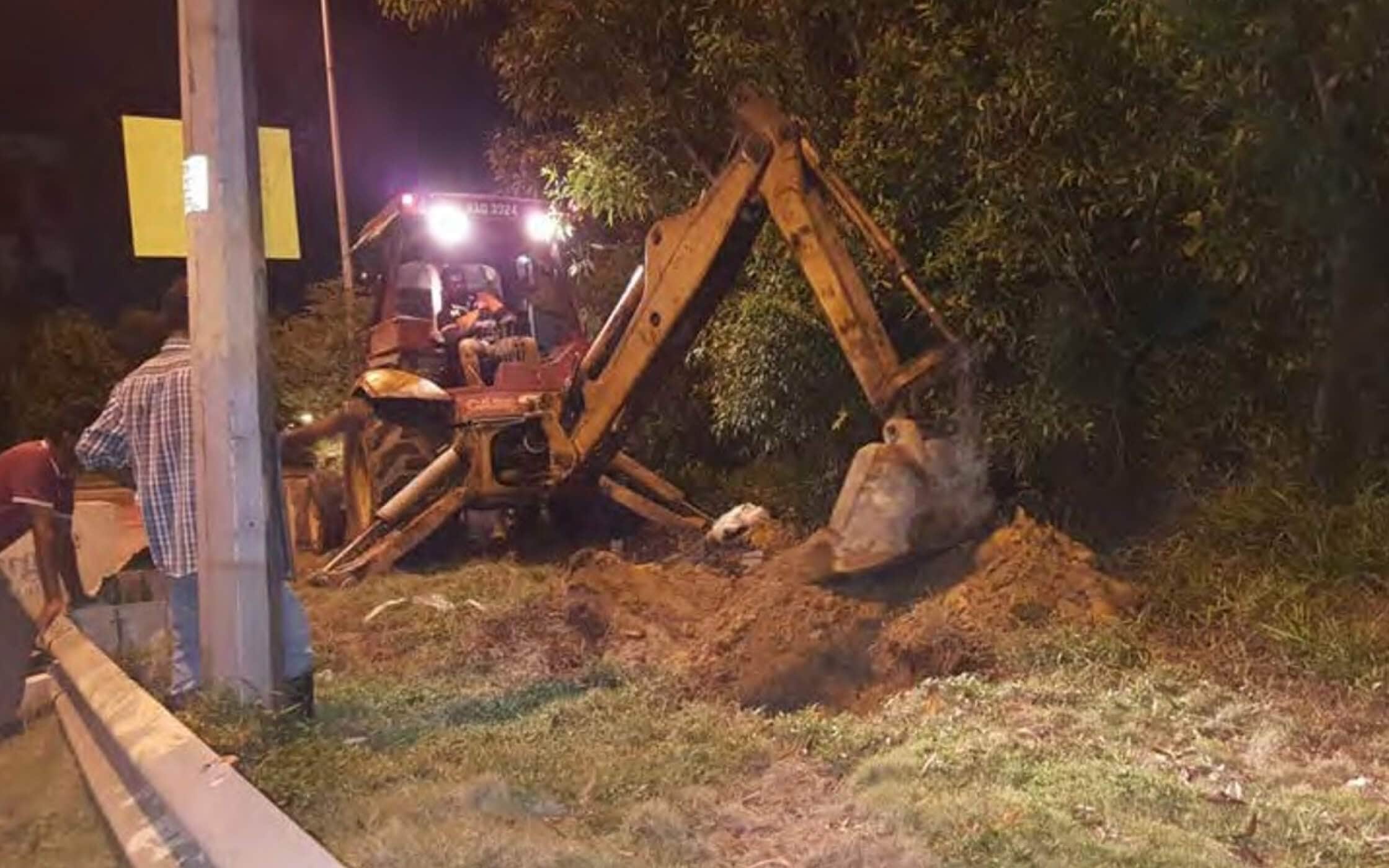 Telecommunications, Infrastructure & Services 12 Installation of manholes at Bersraya